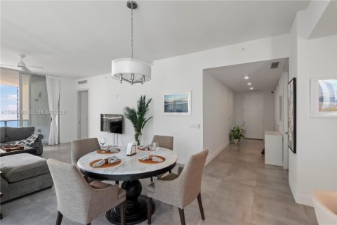 Condominio en alquiler en Sunny Isles Beach, Florida, 2 dormitorios, 155.33 m2 № 2029488 - foto 15