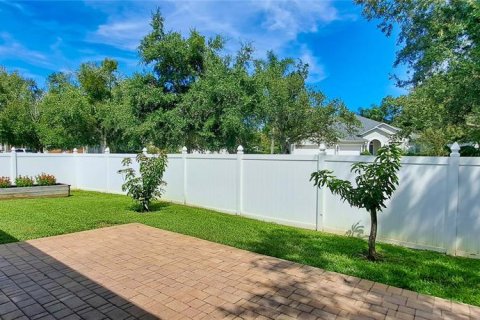 House in Winter Garden, Florida 4 bedrooms, 265.7 sq.m. № 2391376 - photo 10