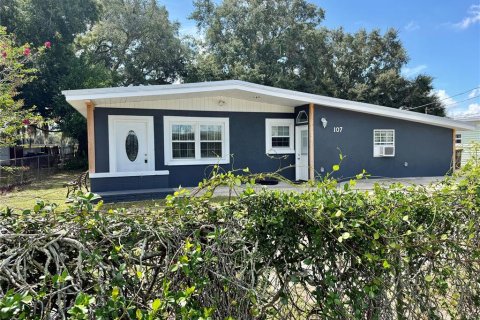 Casa en Eagle Lake, Florida 2 dormitorios, 127.74 m2 № 2379084