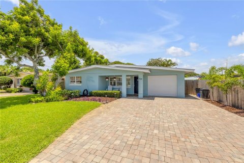 Casa en venta en New Smyrna Beach, Florida, 3 dormitorios, 106 m2 № 1846818 - foto 23