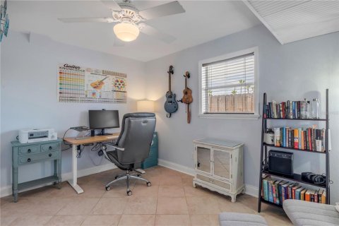 Casa en venta en New Smyrna Beach, Florida, 3 dormitorios, 106 m2 № 1846818 - foto 14
