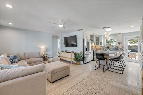Casa en venta en New Smyrna Beach, Florida, 3 dormitorios, 106 m2 № 1846818 - foto 30