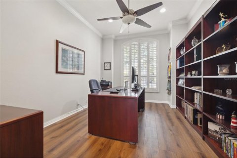 Casa en venta en Tampa, Florida, 5 dormitorios, 327.29 m2 № 1757214 - foto 20