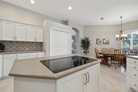 Casa en venta en Tampa, Florida, 5 dormitorios, 327.29 m2 № 1757214 - foto 15