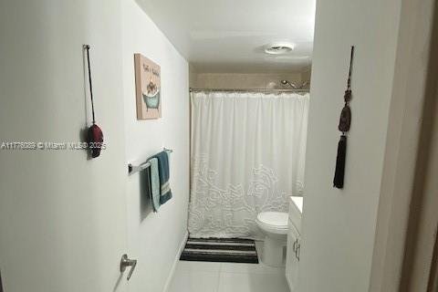Купить кондоминиум в Халландейл-Бич, Флорида 2 спальни, 120.77м2, № 1935736 - фото 17