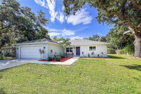 House in Sarasota, Florida 3 bedrooms, 132.29 sq.m. № 1344229 - photo 25