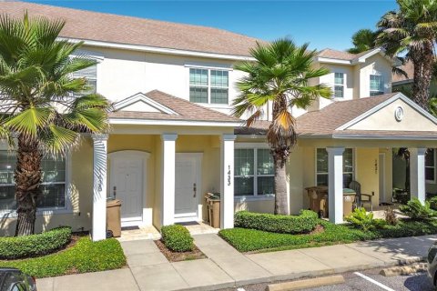 Townhouse in Clermont, Florida 3 bedrooms, 139.45 sq.m. № 2206753