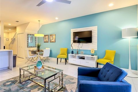 Townhouse in Clermont, Florida 3 bedrooms, 139.45 sq.m. № 2206753 - photo 6