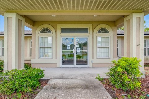 Commercial property in Lake City, Florida 562.43 sq.m. № 2291634 - photo 8