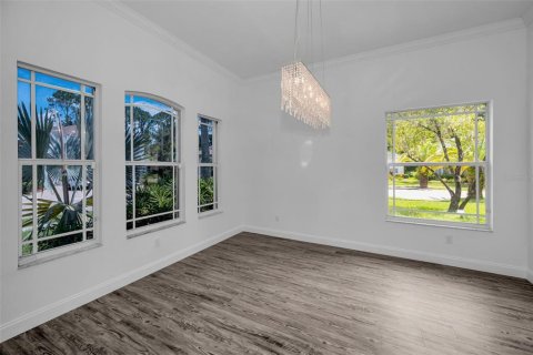 House in Tampa, Florida 4 bedrooms, 369.38 sq.m. № 1886174 - photo 20