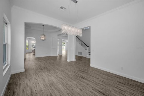 House in Tampa, Florida 4 bedrooms, 369.38 sq.m. № 1886174 - photo 21