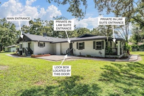 Villa ou maison à vendre à Lutz, Floride: 5 chambres, 206.89 m2 № 1909830 - photo 2