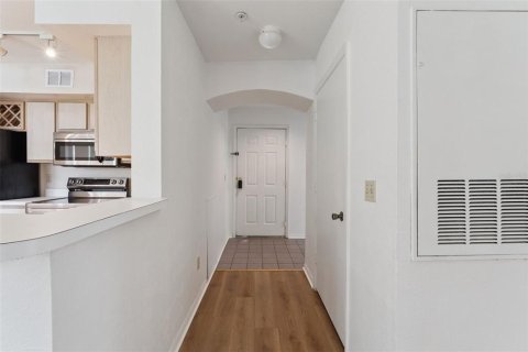 Condominio en venta en Orlando, Florida, 2 dormitorios, 99.59 m2 № 2195454 - foto 5
