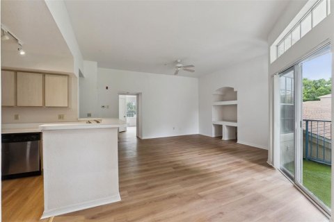Condominio en venta en Orlando, Florida, 2 dormitorios, 99.59 m2 № 2195454 - foto 7