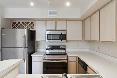 Condominio en venta en Orlando, Florida, 2 dormitorios, 99.59 m2 № 2195454 - foto 11