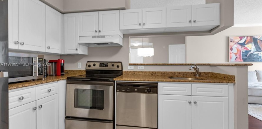 Condominio en Boynton Beach, Florida, 2 dormitorios  № 2079397