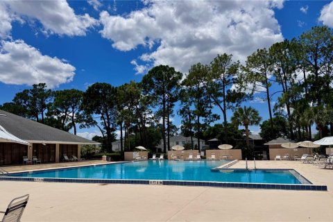 Condo in Orlando, Florida, 1 bedroom № 2213307 - photo 19