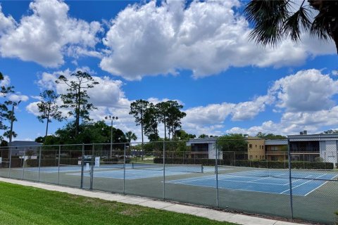 Condo in Orlando, Florida, 1 bedroom № 2213307 - photo 21