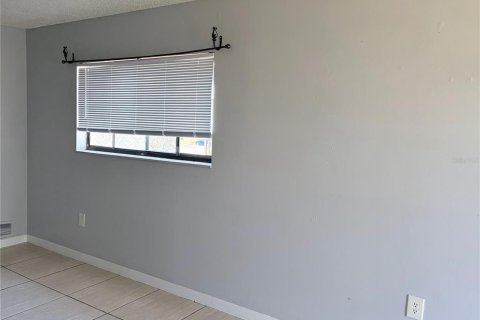 Condo in Orlando, Florida, 1 bedroom № 2213307 - photo 6