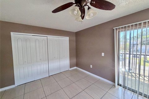 Condo in Orlando, Florida, 1 bedroom № 2213307 - photo 9