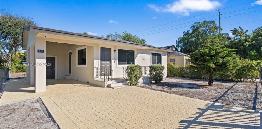 Villa ou maison à Miami, Floride 2 chambres, 72.46 m2 № 2006999