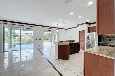 House in Oviedo, Florida 6 bedrooms, 347.64 sq.m. № 1848068 - photo 19