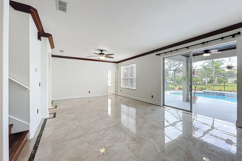 House in Oviedo, Florida 6 bedrooms, 347.64 sq.m. № 1848068 - photo 21