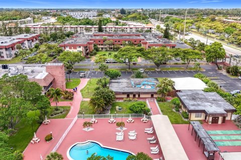 Condo in Lauderdale Lakes, Florida, 1 bedroom  № 1863355 - photo 20