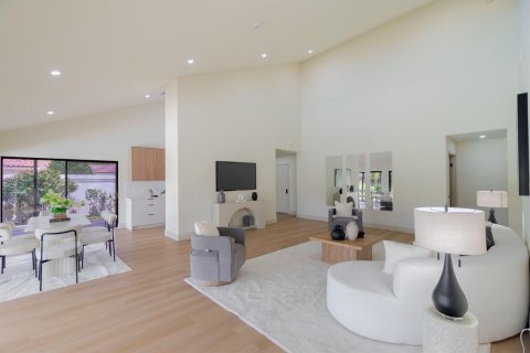 Villa ou maison à vendre à West Palm Beach, Floride: 3 chambres, 180.69 m2 № 2319798 - photo 11