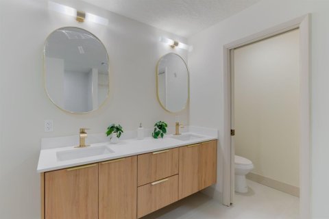 Villa ou maison à vendre à West Palm Beach, Floride: 3 chambres, 180.69 m2 № 2319798 - photo 19