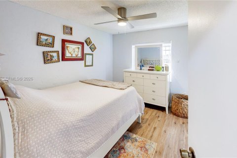 Casa en venta en Florida City, Florida, 4 dormitorios, 155.61 m2 № 2002326 - foto 22