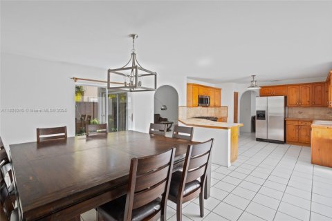 Купить виллу или дом в Майами, Флорида 4 спальни, 208.38м2, № 1806263 - фото 8