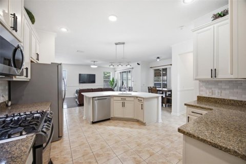 Villa ou maison à vendre à Valrico, Floride: 6 chambres, 316.05 m2 № 2419516 - photo 8