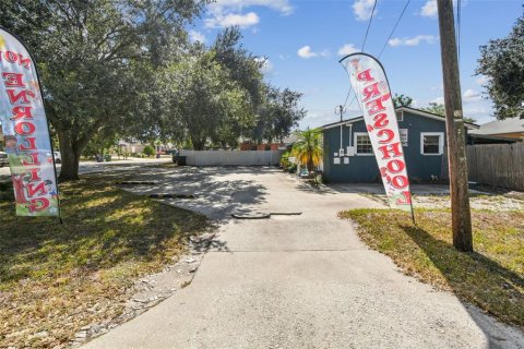 Immobilier commercial à vendre à Tampa, Floride: 120.4 m2 № 2330446 - photo 6