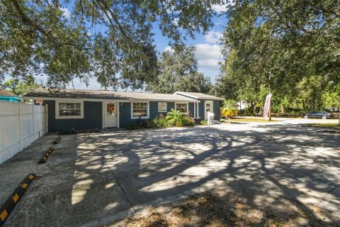 Immobilier commercial à vendre à Tampa, Floride: 120.4 m2 № 2330446 - photo 4