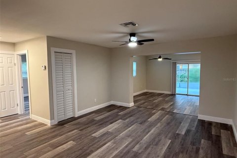 Villa ou maison à vendre à Orlando, Floride: 3 chambres, 139.07 m2 № 2408158 - photo 7
