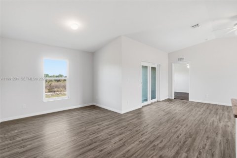 Villa ou maison à vendre à LaBelle, Floride: 3 chambres № 2057508 - photo 18