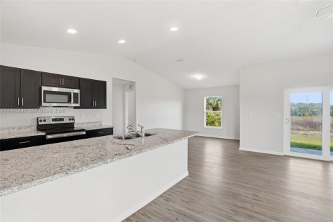 Villa ou maison à vendre à LaBelle, Floride: 3 chambres № 2057508 - photo 13