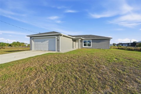 Villa ou maison à vendre à LaBelle, Floride: 3 chambres № 2057508 - photo 6