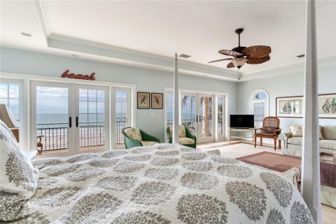 Villa ou maison à vendre à Redington Beach, Floride: 3 chambres, 274.25 m2 № 2096432 - photo 11