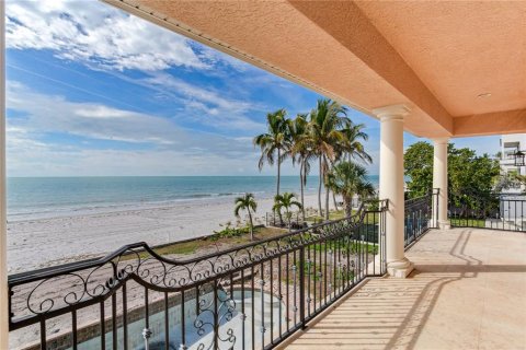 Villa ou maison à vendre à Redington Beach, Floride: 3 chambres, 274.25 m2 № 2096432 - photo 17