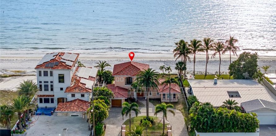 Villa ou maison à Redington Beach, Floride 3 chambres, 274.25 m2 № 2096432