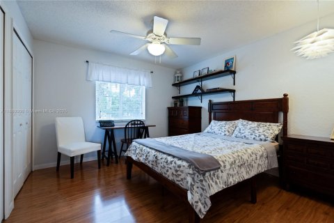 Купить виллу или дом в Дейви, Флорида 4 спальни, 229.1м2, № 1928520 - фото 21