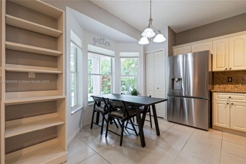 Купить виллу или дом в Дейви, Флорида 4 спальни, 229.1м2, № 1928520 - фото 12