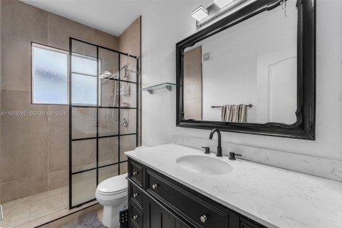 Купить таунхаус в Майами, Флорида 3 спальни, № 2032544 - фото 11