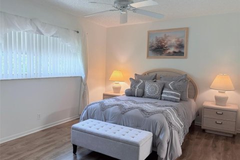 Condo in Margate, Florida, 2 bedrooms  № 2190656 - photo 23