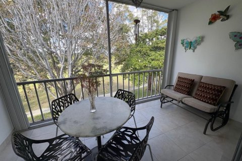 Condo in Margate, Florida, 2 bedrooms  № 2190656 - photo 12