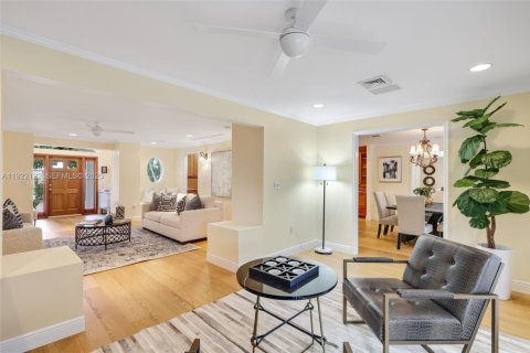 Villa ou maison à vendre à Fort Lauderdale, Floride: 4 chambres, 285.49 m2 № 1986123 - photo 7