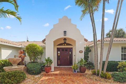 Villa ou maison à vendre à Fort Lauderdale, Floride: 4 chambres, 285.49 m2 № 1986123 - photo 2