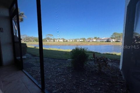 Condo in Sarasota, Florida, 2 bedrooms  № 1717802 - photo 21
